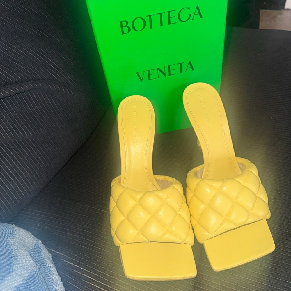 Bottega Veneta Yellow Quilted Heels